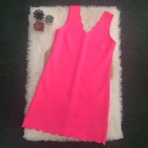 Lilly Pulitzer Scalloped Shift Dress Sleeveless Bright Pink Barbiecore